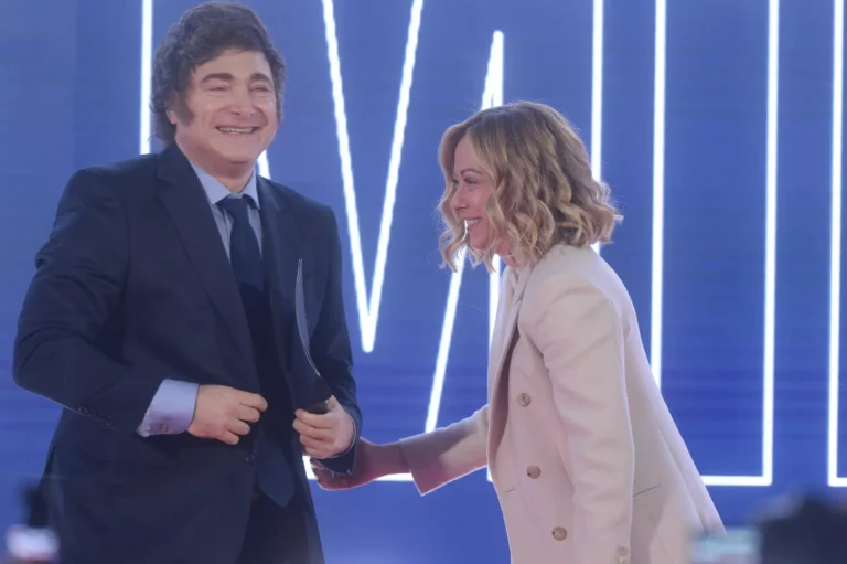 Previsto incontro tra Meloni e Milei dopo i funerali del Papa