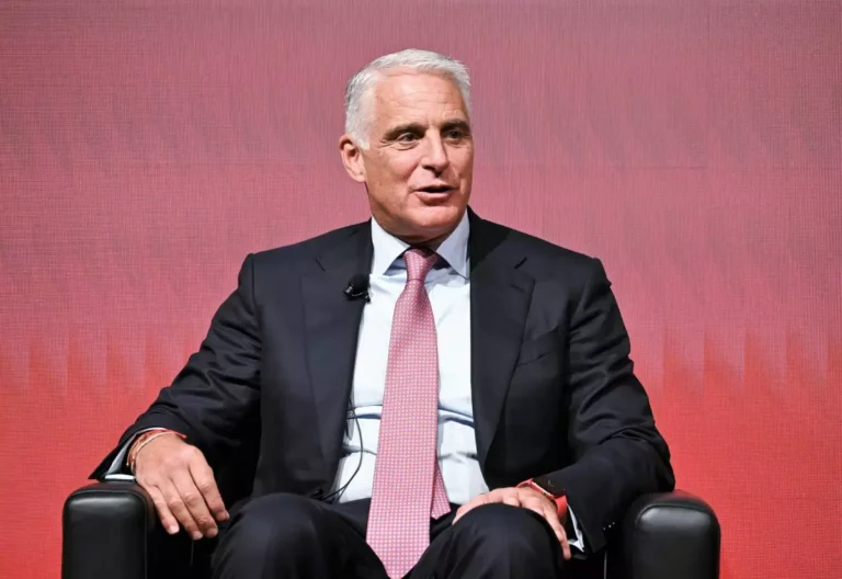 Orcel “Ruolo centrale delle banche per rilanciare la competitività dell’Europa”