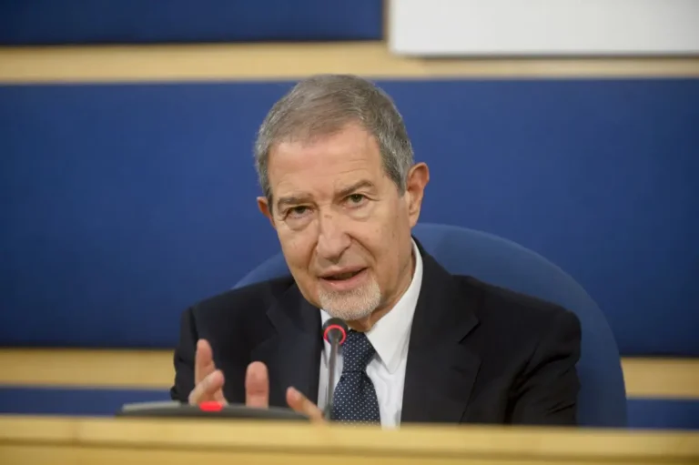 Mare, Musumeci “L’Italia può giocare un ruolo prioritario nel contesto europeo”