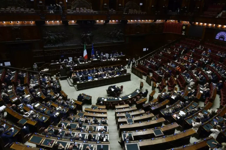 Decreto bollette, via libera della Camera alla fiducia