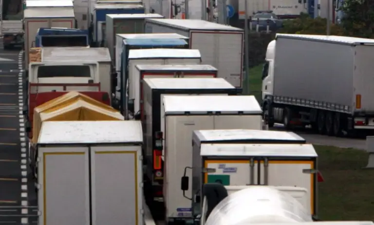 Caro carburanti, CGIA “Un’impresa di autotrasporto su cinque rischia di chiudere entro fine anno”