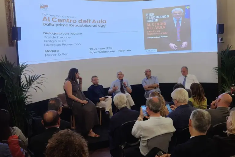 Casini presenta a Palermo il suo ultimo libro ‘Al centro dell’aula