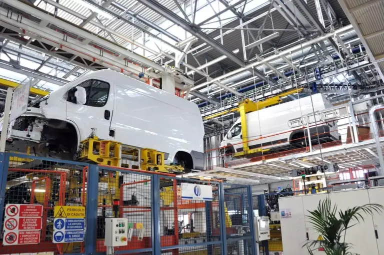 A marzo il fatturato dell’industria aumenta del 2% in termini congiunturali