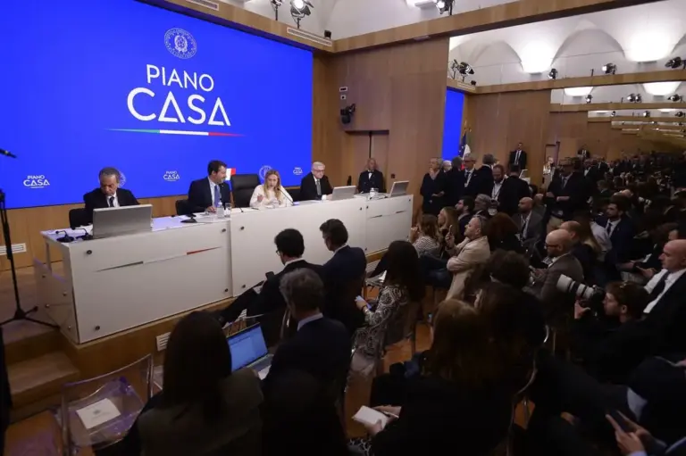 Piano Casa, Remind “Le modifiche favoriscono la partecipazione di operatori privati”