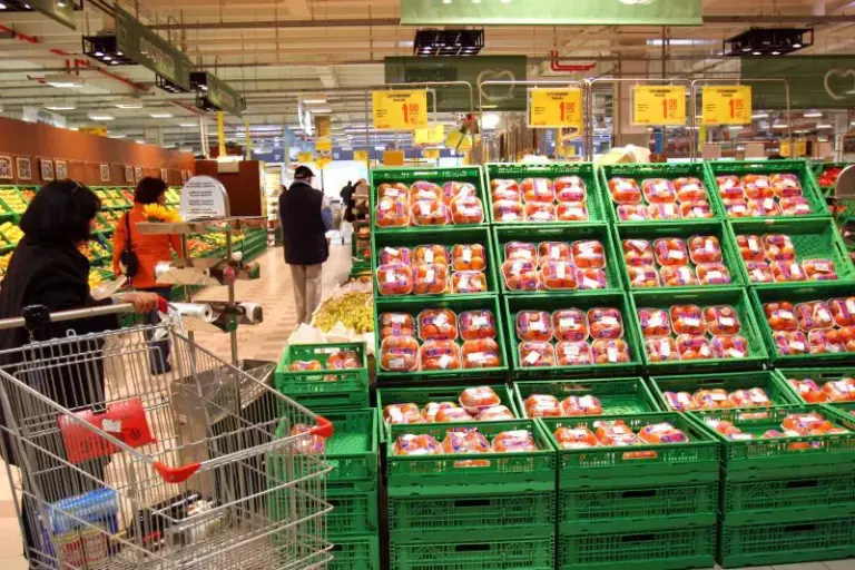 CNA, con il caldo cambia il carrello della spesa degli italiani