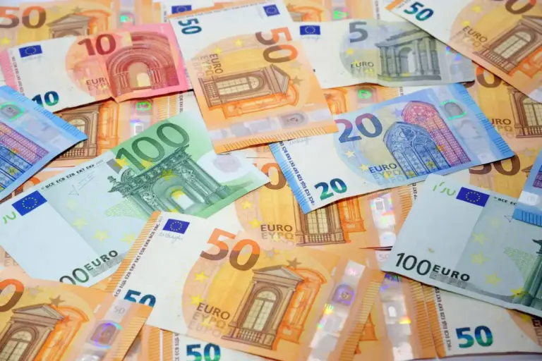 Il contante è il metodo di pagamento più diffuso nell’area dell’euro