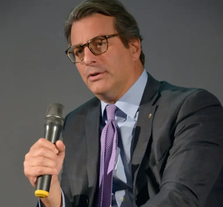 Intesa Sanpaolo, Barrese “Ampio programma di assunzioni di giovani”