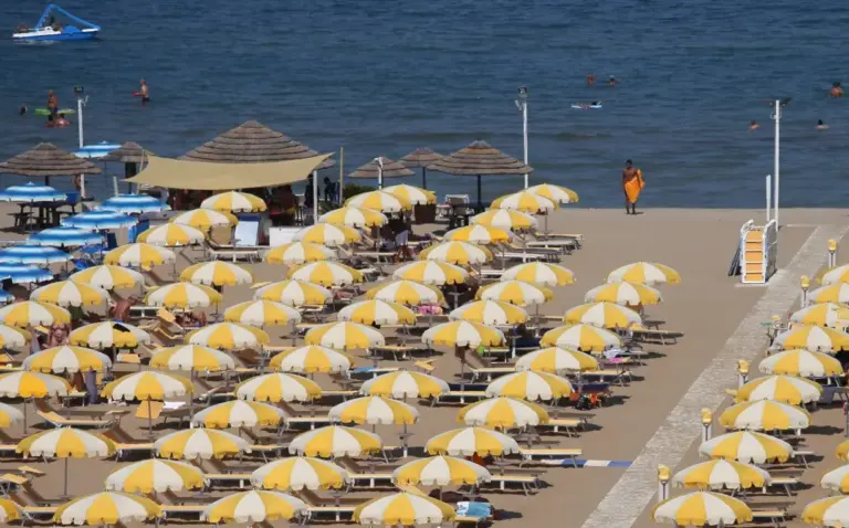Caro-vacanze, Anasf “Una settimana costa in media 2