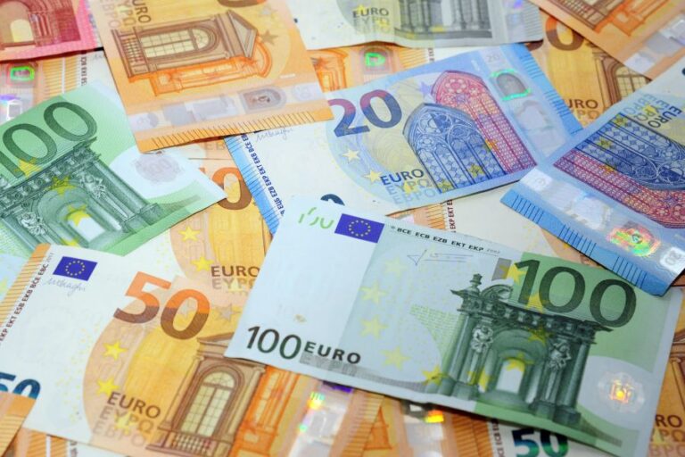 A giugno il debito pubblico sale a 3