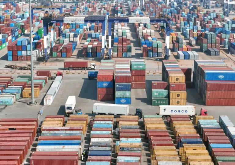 Istat, a luglio export in crescita del 4,7% su base annua