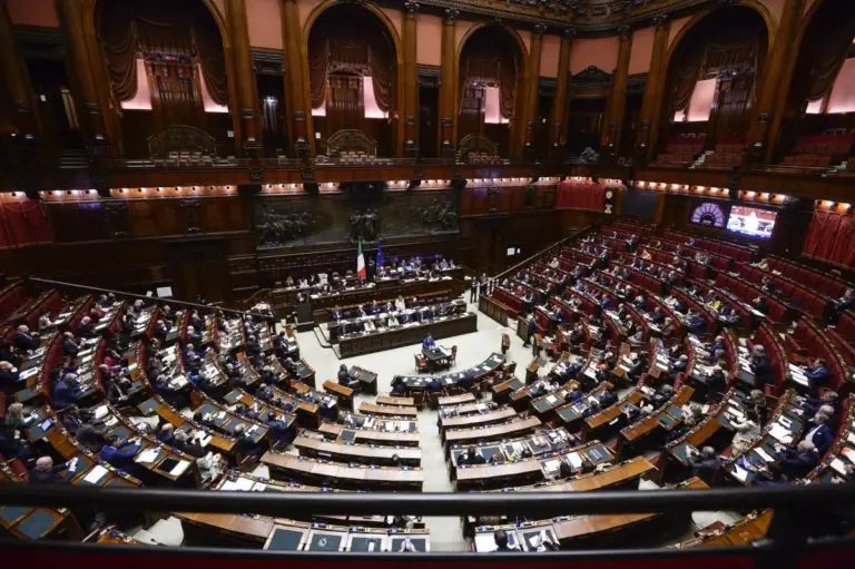 Legge elettorale, via libera della Camera anche alla fiducia sull’articolo 3